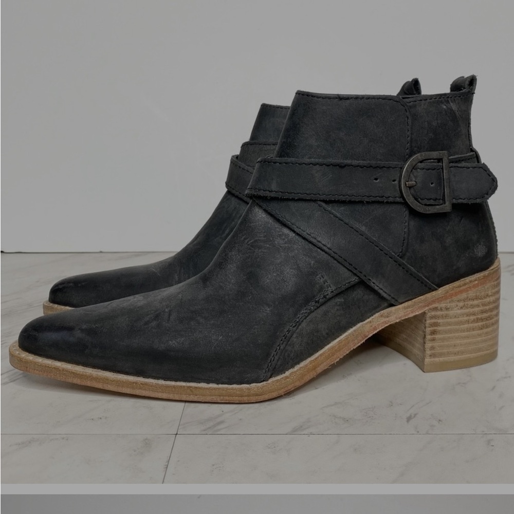 Free People Back Loop Ankle Bootie 6 1/2